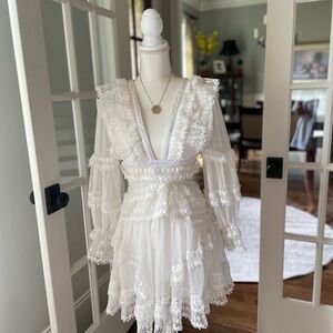 Ruffled dress with lace